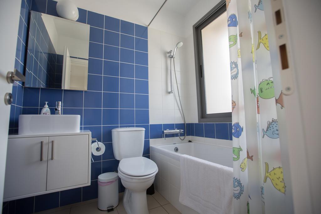 Esprit Villa 20 Polis Pokoj fotografie