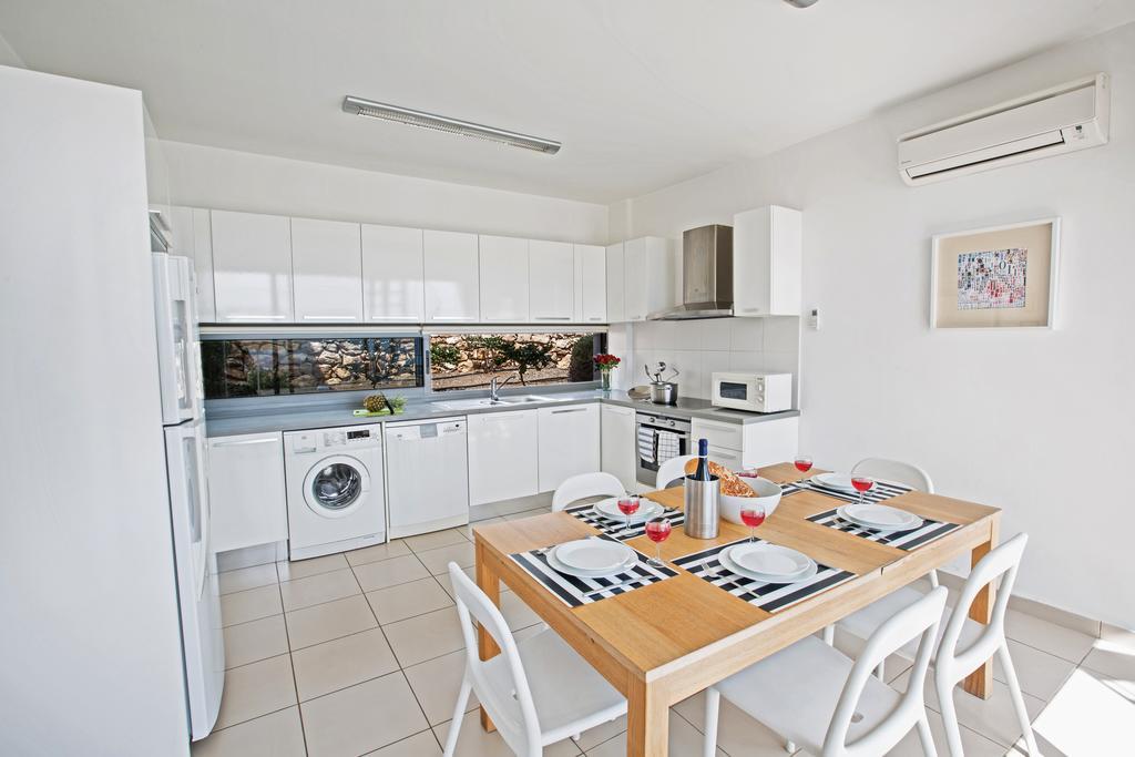 Esprit Villa 20 Polis Pokoj fotografie