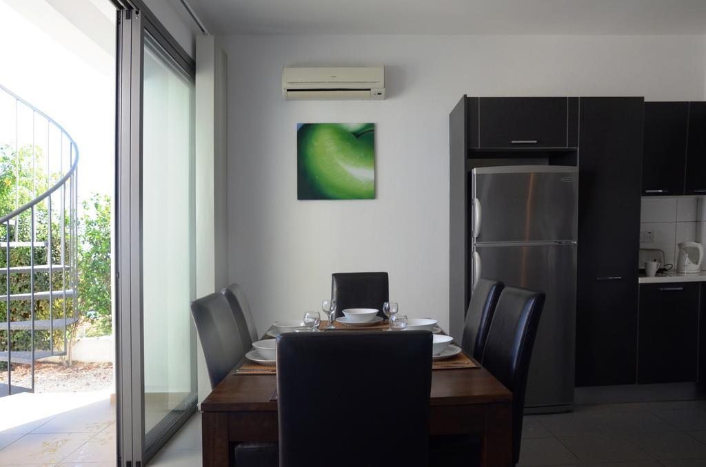 Esprit Villa 20 Polis Pokoj fotografie