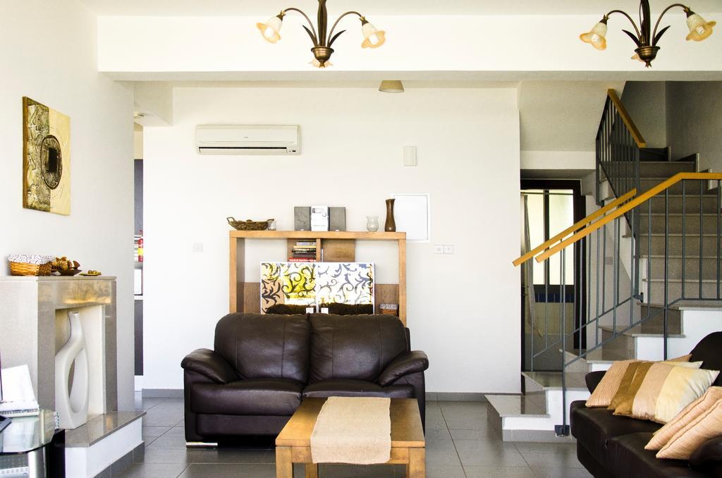 Esprit Villa 20 Polis Pokoj fotografie