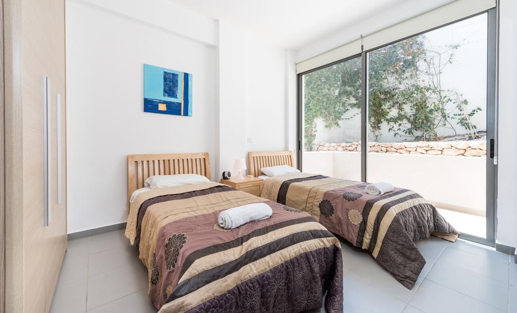 Esprit Villa 20 Polis Pokoj fotografie